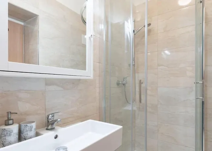 Beautiful Cozy Gem Near Old Town Lejlighed Prag