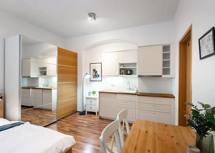 Appartamento Beautiful Cozy Gem Near Old Town Praga
